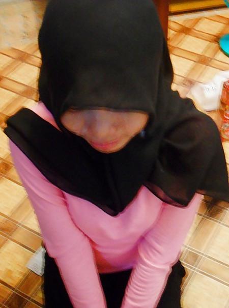 10P Cum on tudung 2