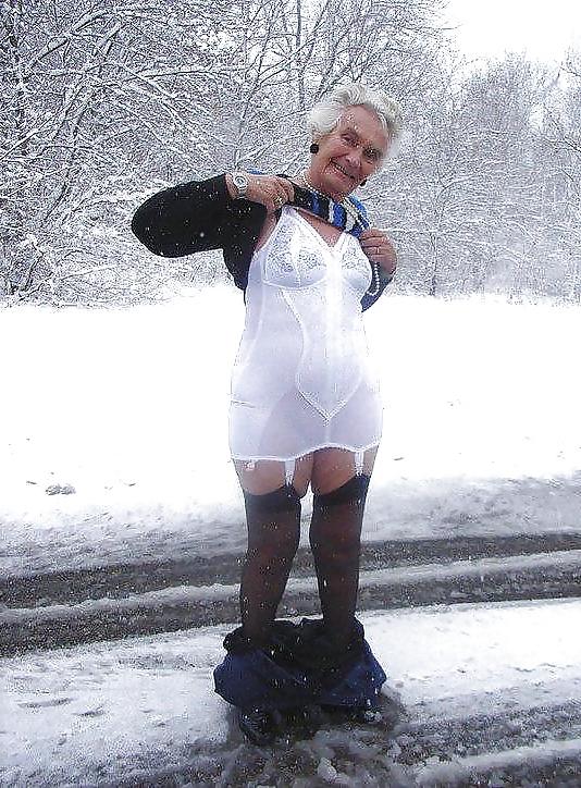 25P Grannies in their bra and knickers 4