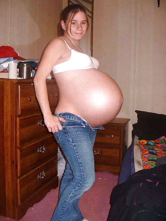 8P Pregnant Teens