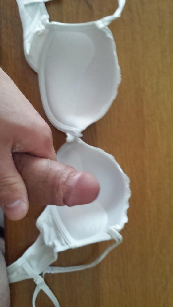 5P BH wichsen, Sperma, cum in bra, geil, horny