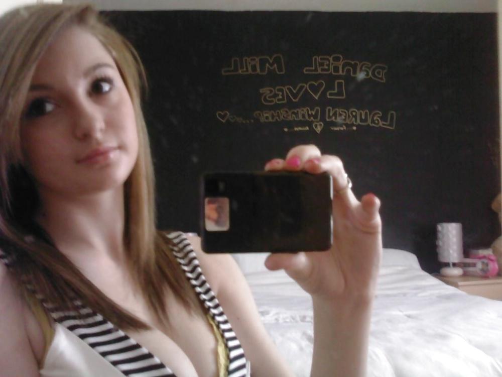 25P She knows she's a tease....