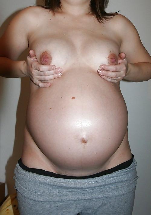 25P Pregnant girls 1 
