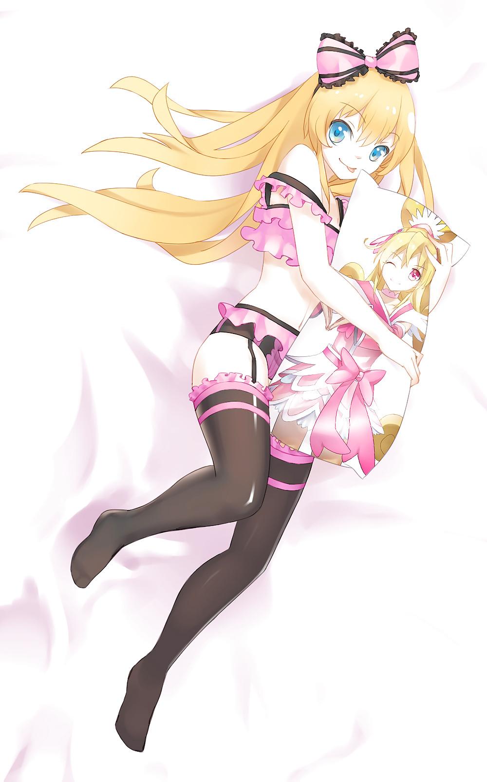 25P Anime Breast Cancer Awareness