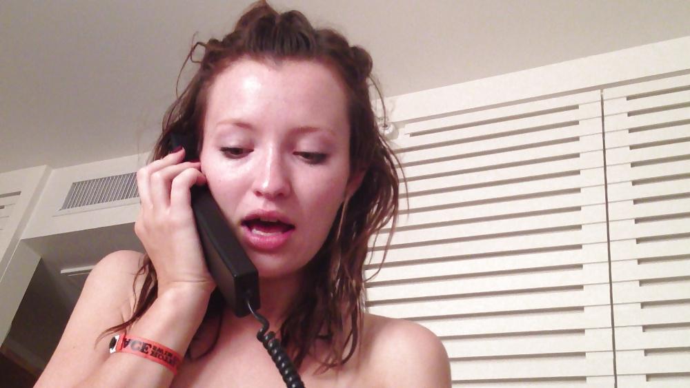 25P Emily Browning - caps from room service vid