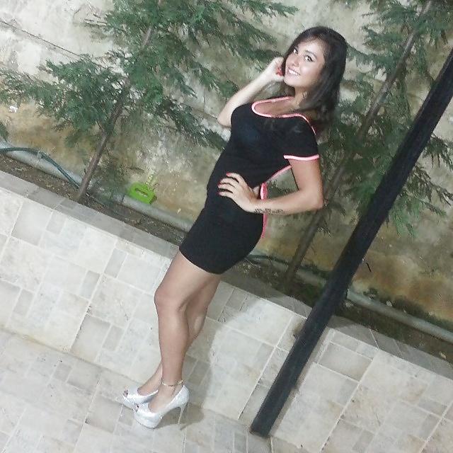25P Arab beauty 19 - Cum on her