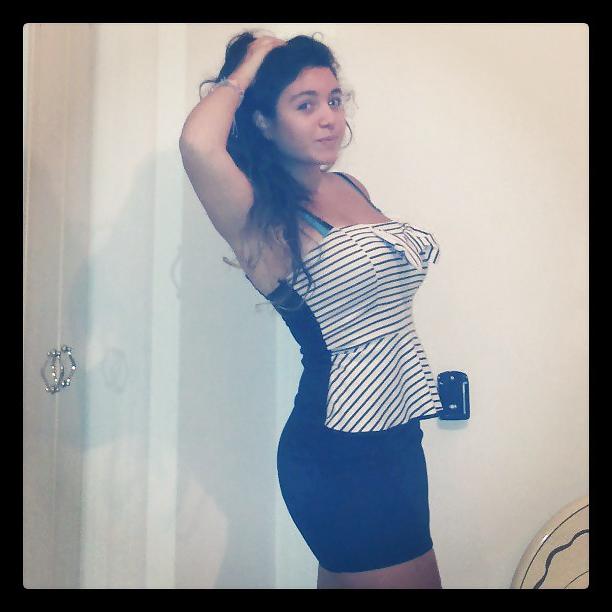 25P Arab beauty 19 - Cum on her