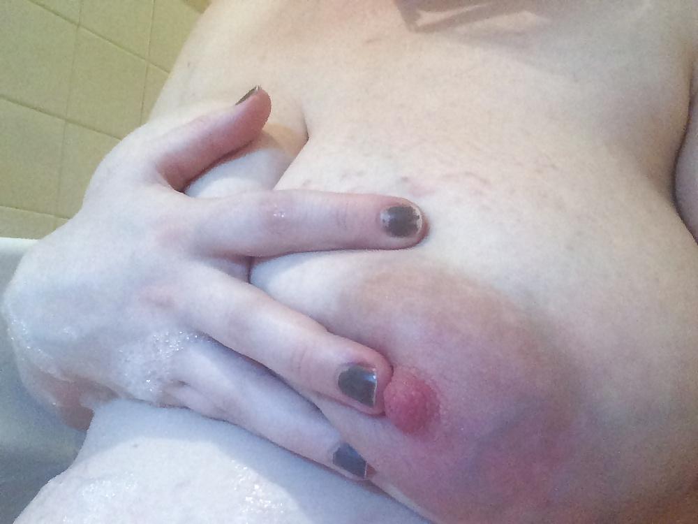 5P Awesome pregnant self-shot boobies.