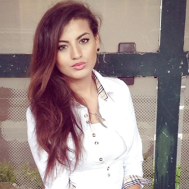 13P Arab beauty 18 - Cum on her