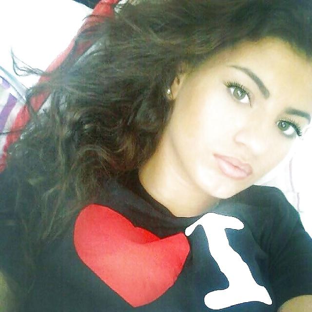 13P Arab beauty 18 - Cum on her
