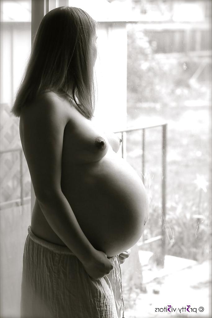 25P Pregnant 7