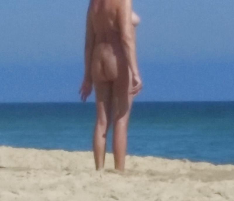 7P MILF in Jeans & Nude