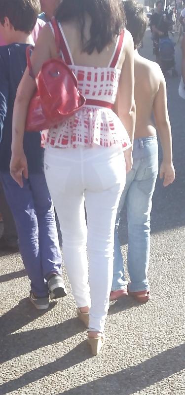 7P MILF in Jeans & Nude