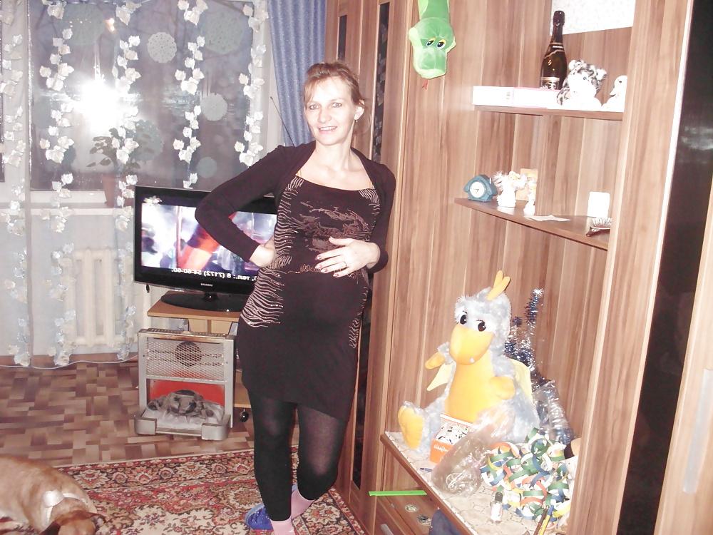 19P Natasha is pregnant