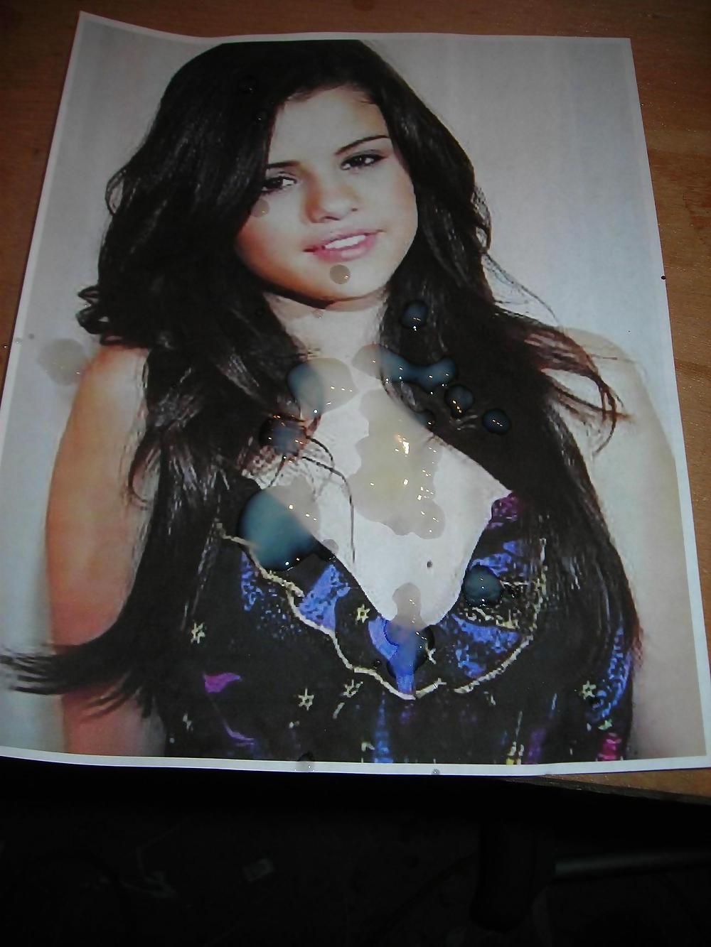 7P Cum on Sexy Selena Gomez