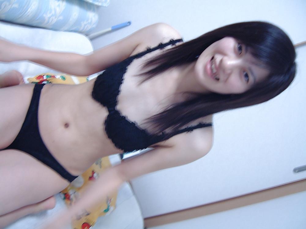 24P NATSUMI -- Japan