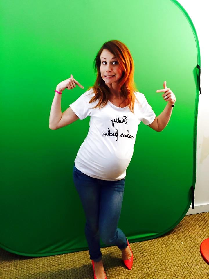 25P Pregnant amateurs