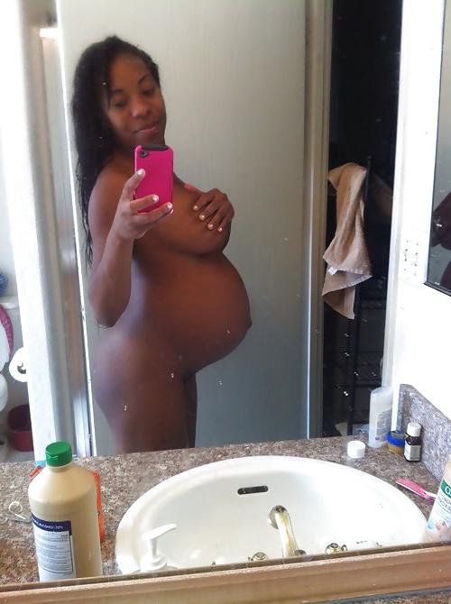 25P Beautiful Pregnant women