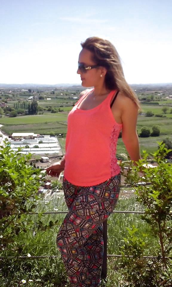 25P Milf big ass and pretty fuckable