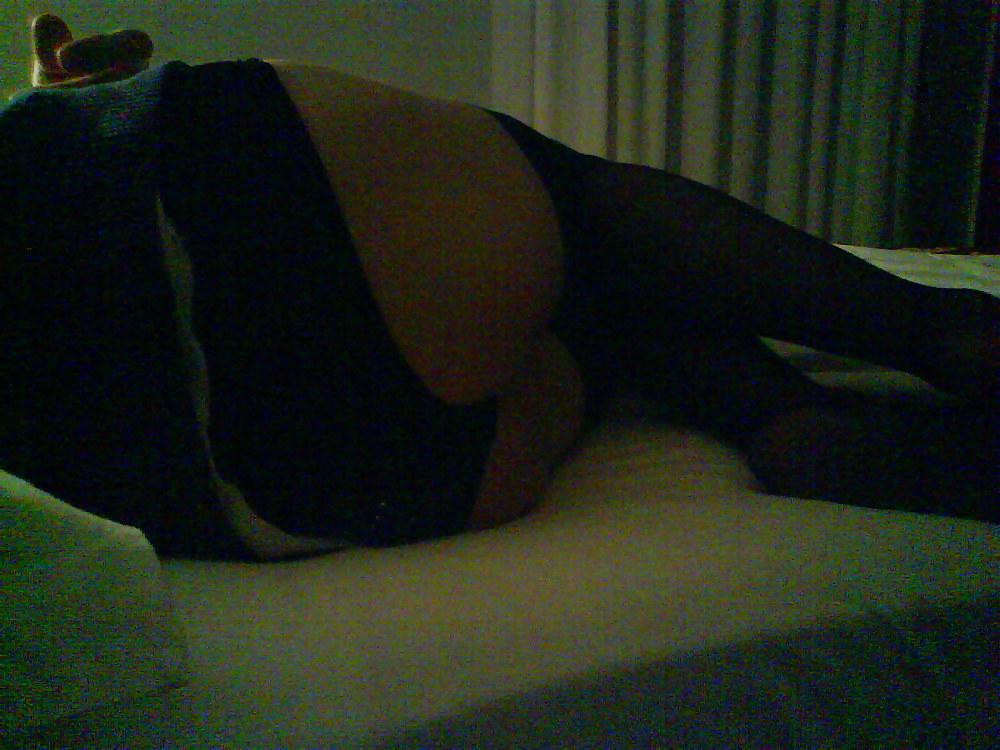 5P Marta: shemale alone in the hotel room