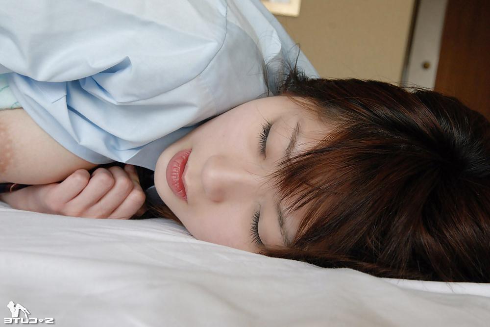 21P Japanisches Schulmädchen