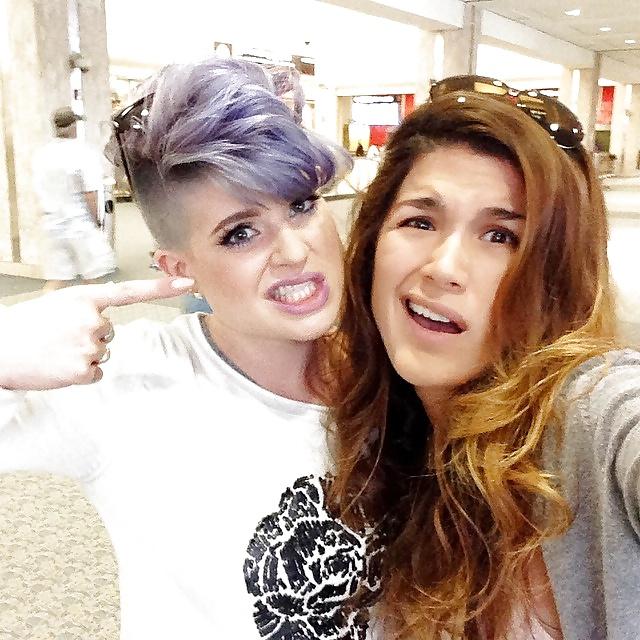 7P Kelly Osbourne - Cum Princess