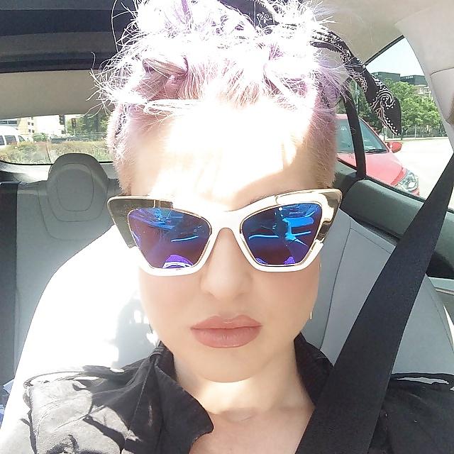 7P Kelly Osbourne - Cum Princess