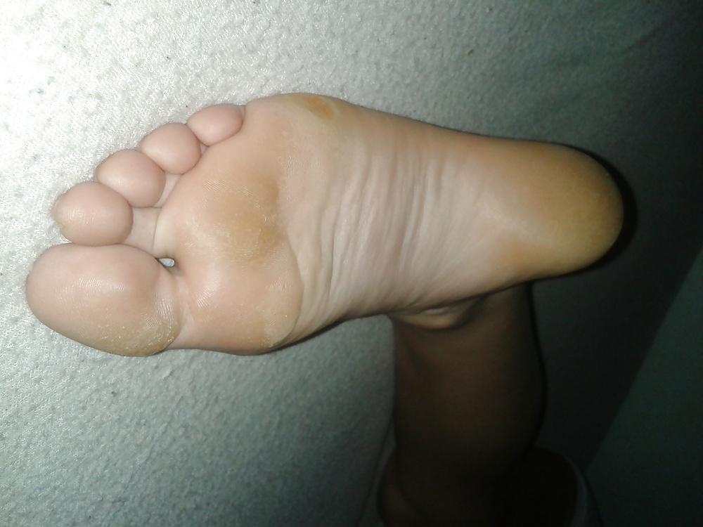 25P Cum on ex soles