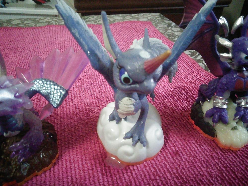 6P Cum On: Female Skylanders Dragons Reduex 