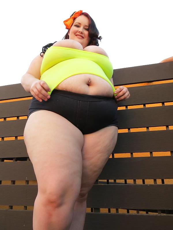 25P Thick Thighs 7