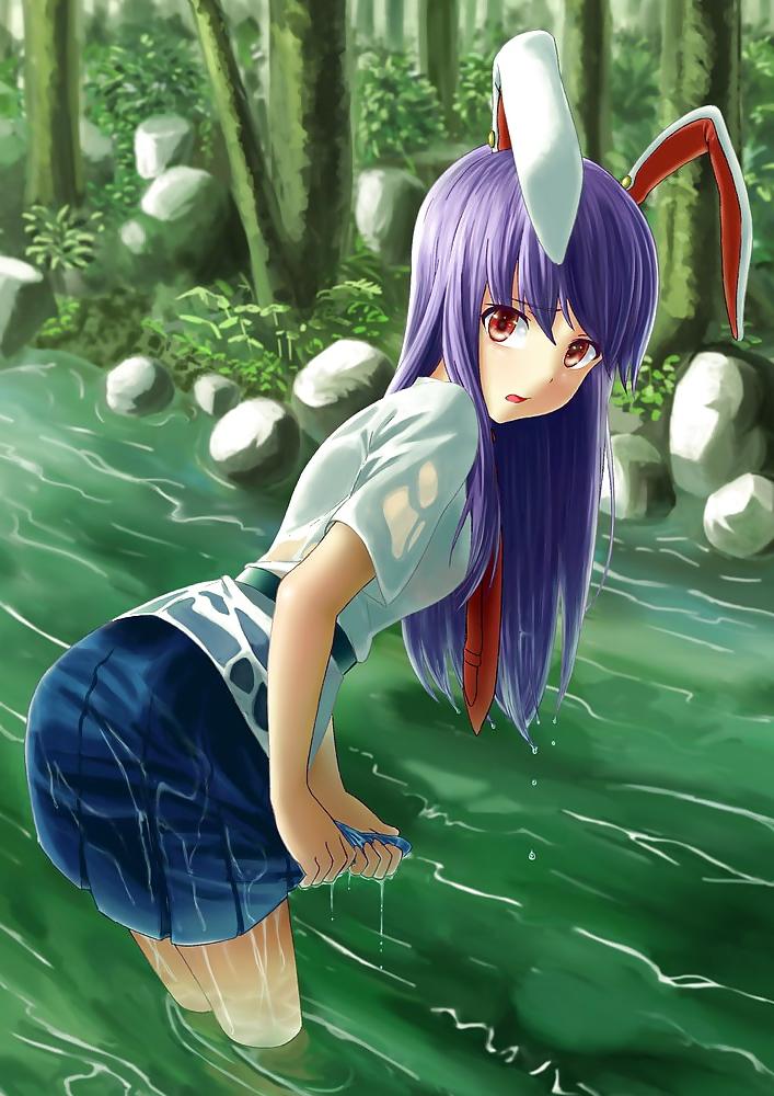 25P Anime style: wringing wet clothes