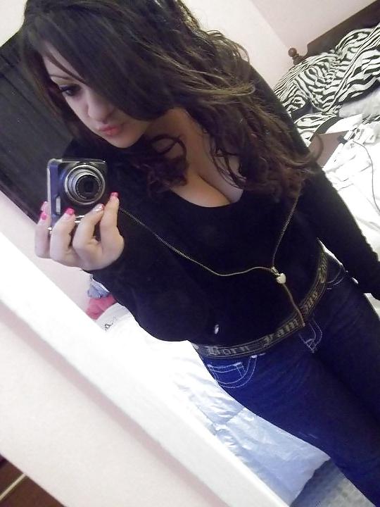 25P Please cum on my tits