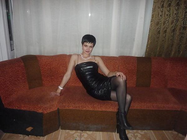 9P Russian Milf Irina 42 Years old