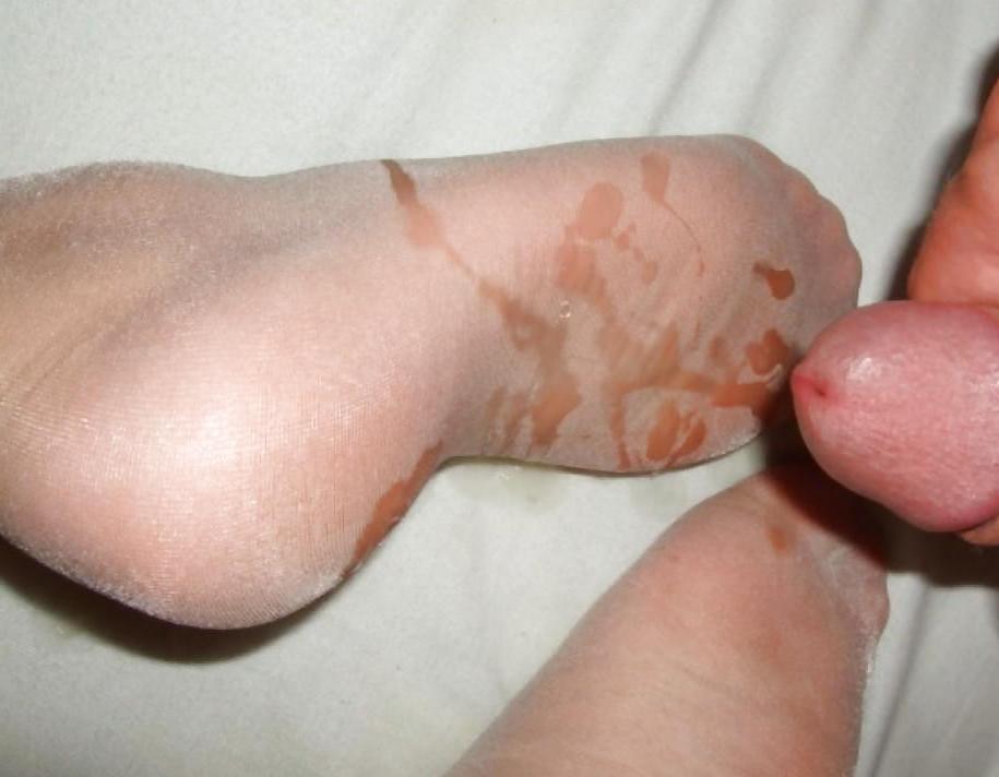 25P Cum on feet with smelly socks Vol.2