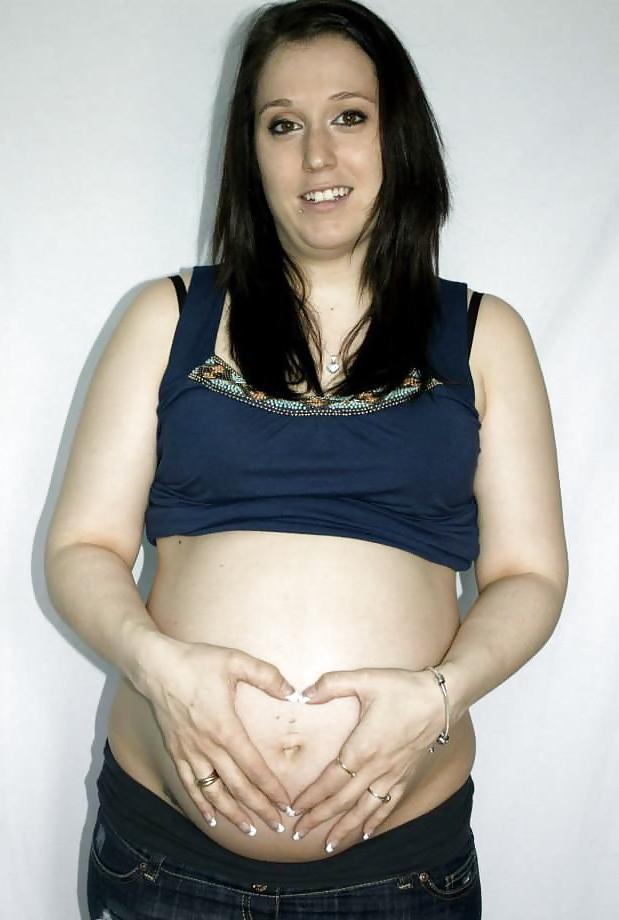 25P Emilie B enceinte - pregnant