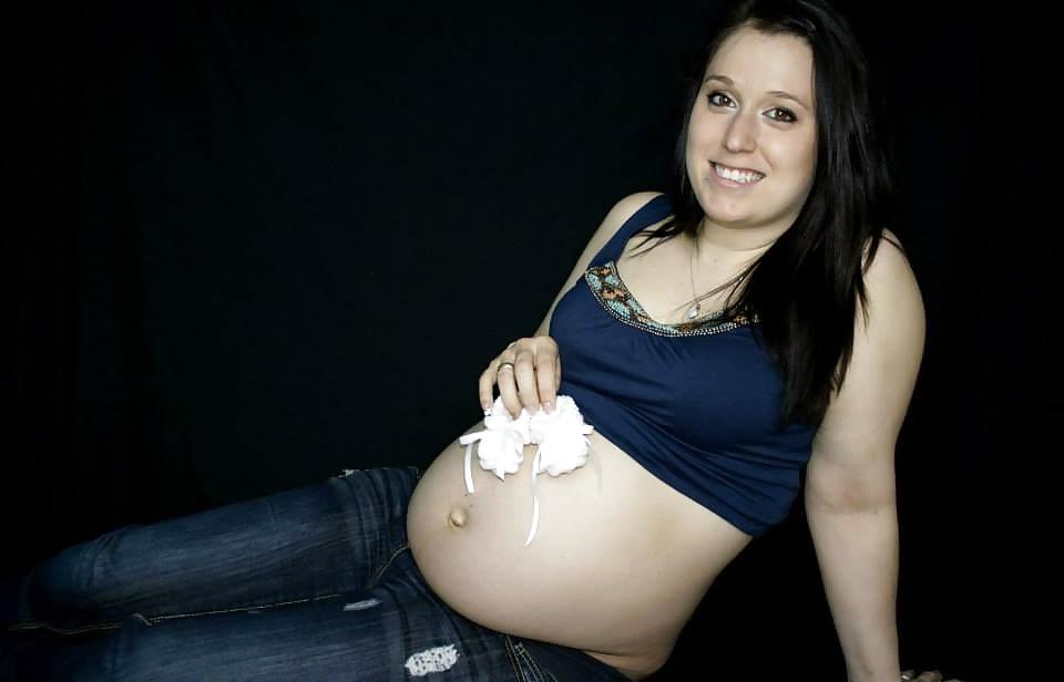25P Emilie B enceinte - pregnant