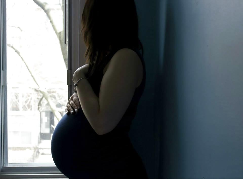 25P Emilie B enceinte - pregnant