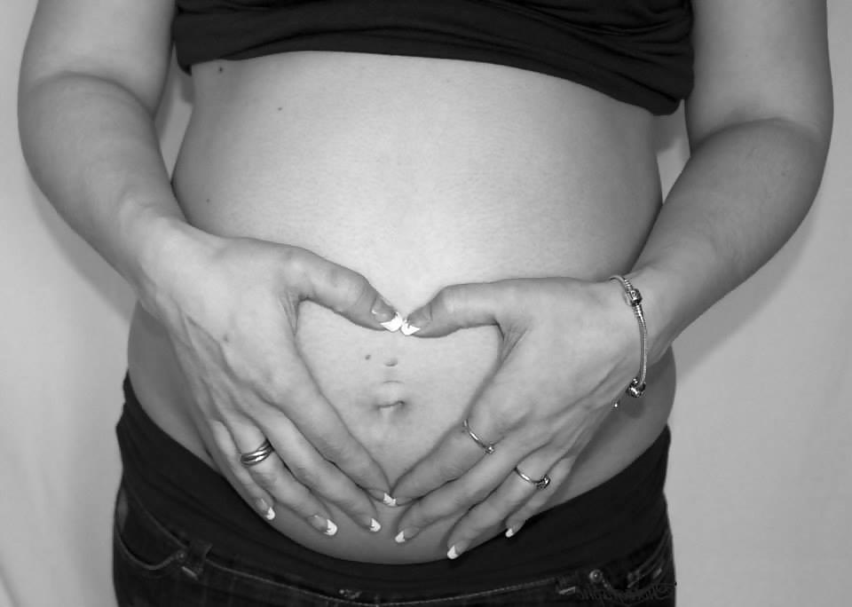 25P Emilie B enceinte - pregnant