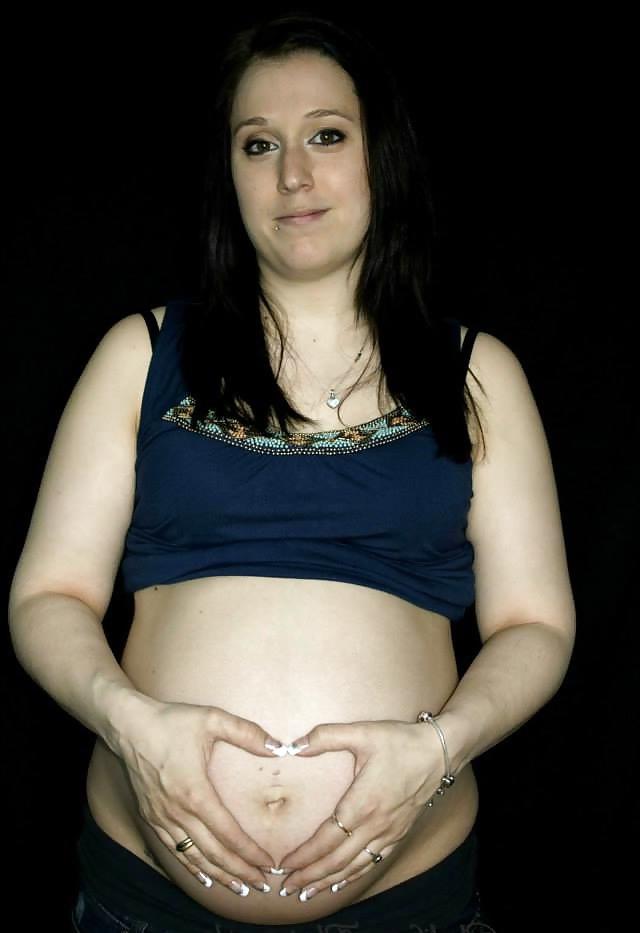 25P Emilie B enceinte - pregnant