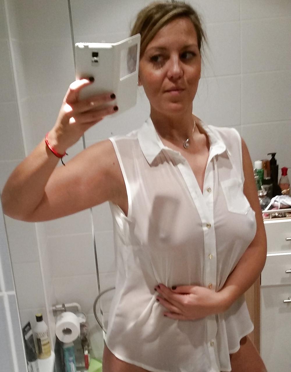 25P Burn your bra 1