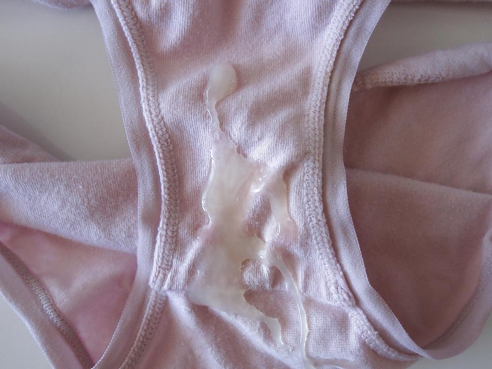 5P Cum on wife's pink panties