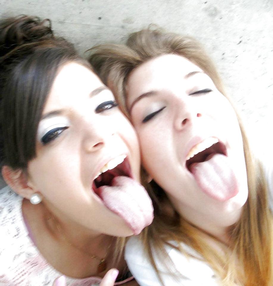 25P Cum in my mouth, cum in my face, cum in my tongue