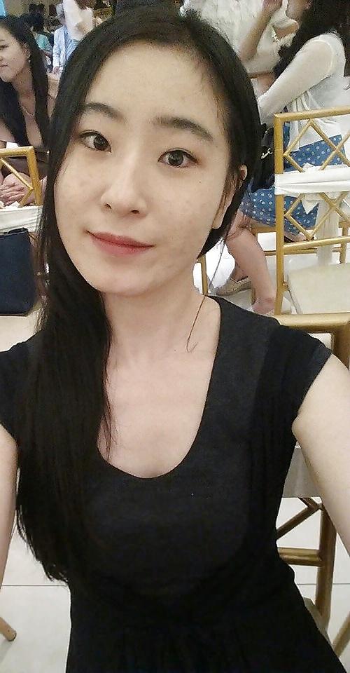 23P Want to cum on this dumb korean's gook face?