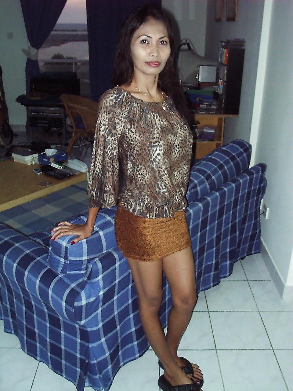 25P Thai Whore Jenni