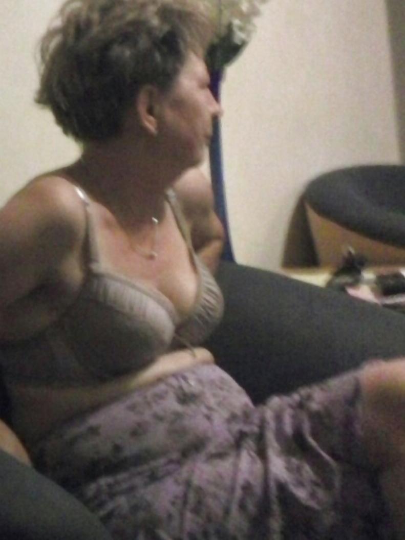 6P Not My stepsister in the bra.
