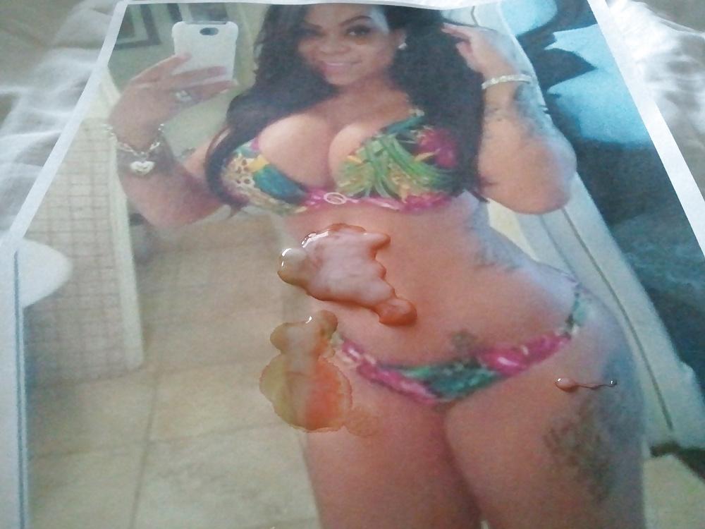 17P CUM on Nanci selfie in hot bikini