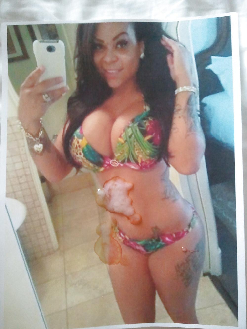 17P CUM on Nanci selfie in hot bikini