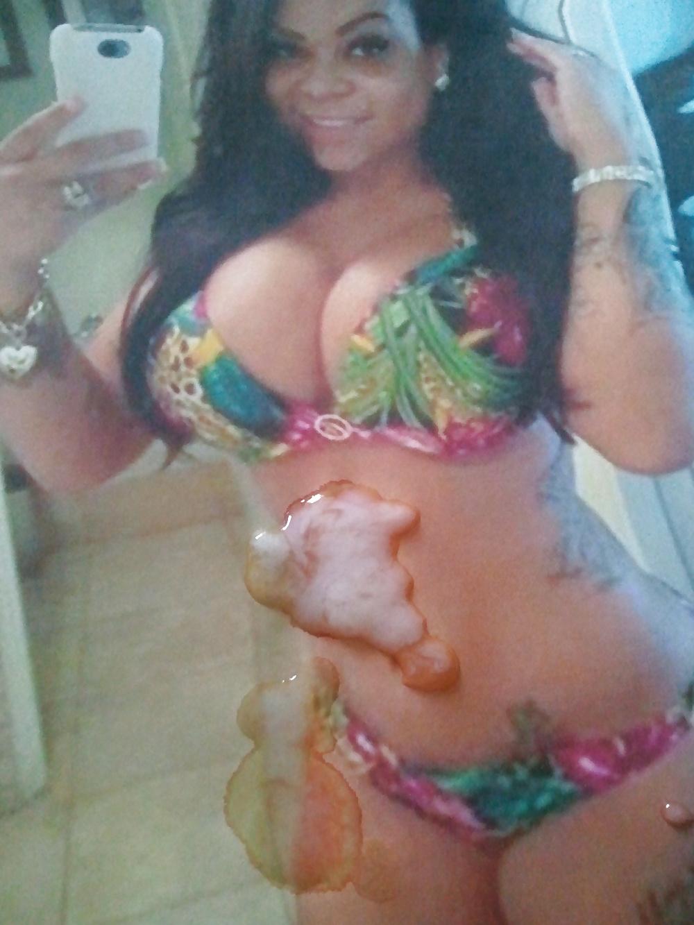 17P CUM on Nanci selfie in hot bikini