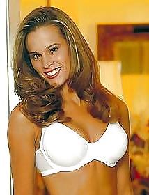 25P BRA GIRLS !!