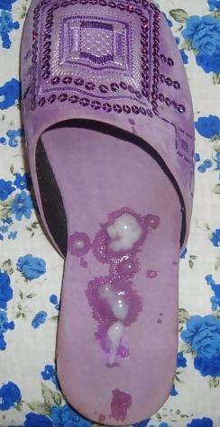 5P I cum on my girl shoes