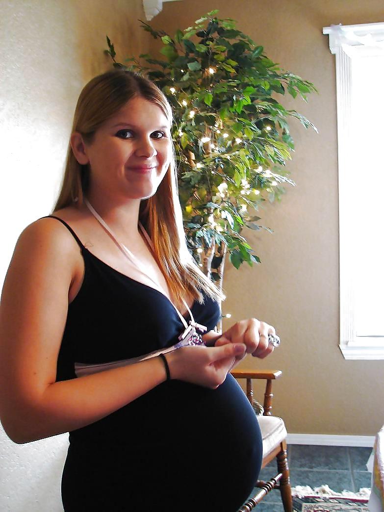 25P Enceinte - Pregnant 29